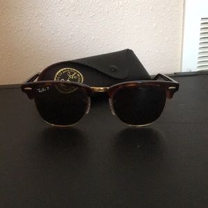 Polarized RayBan clubmaster with case